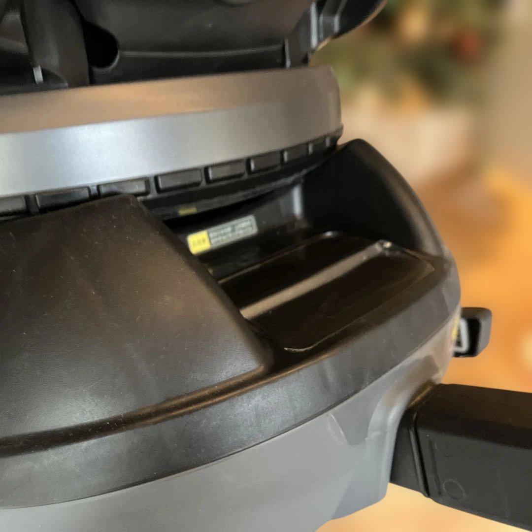 Combi チャイルドシート　クルムーヴ　スマート