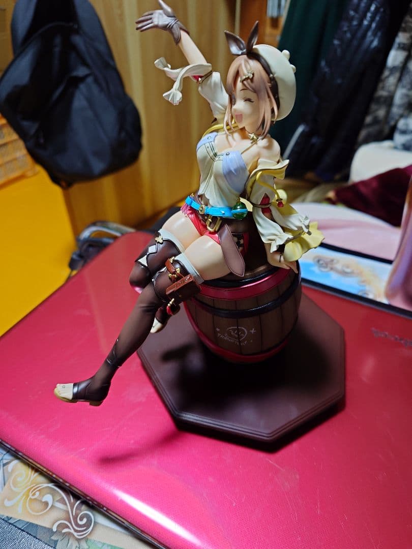 ライザのアトリエ フィギュア ジャンク品
