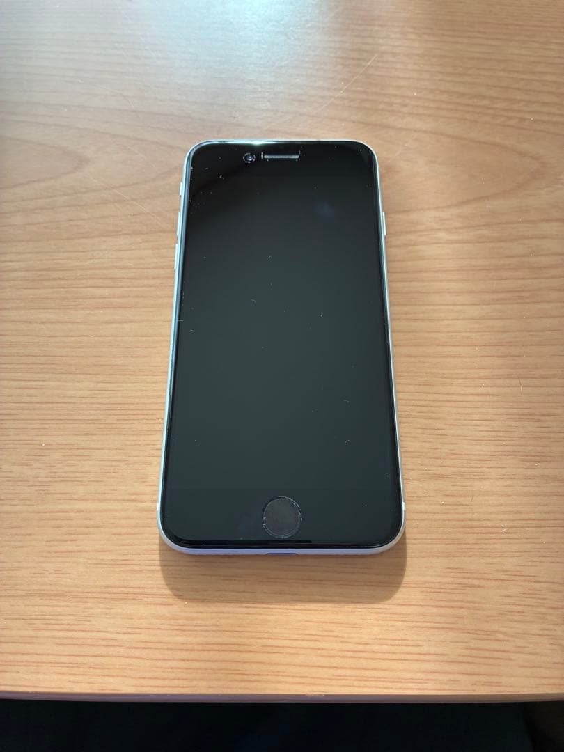 【ジャンク品】Apple iPhone SE 第2世代64GB ホワイト 本体