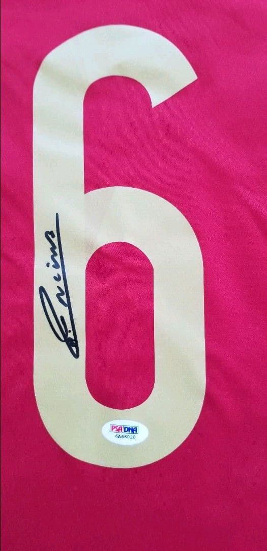 イニエスタ　直筆サイン　サイン　スペイン代表　ユニフォーム　2014ブラジルWC