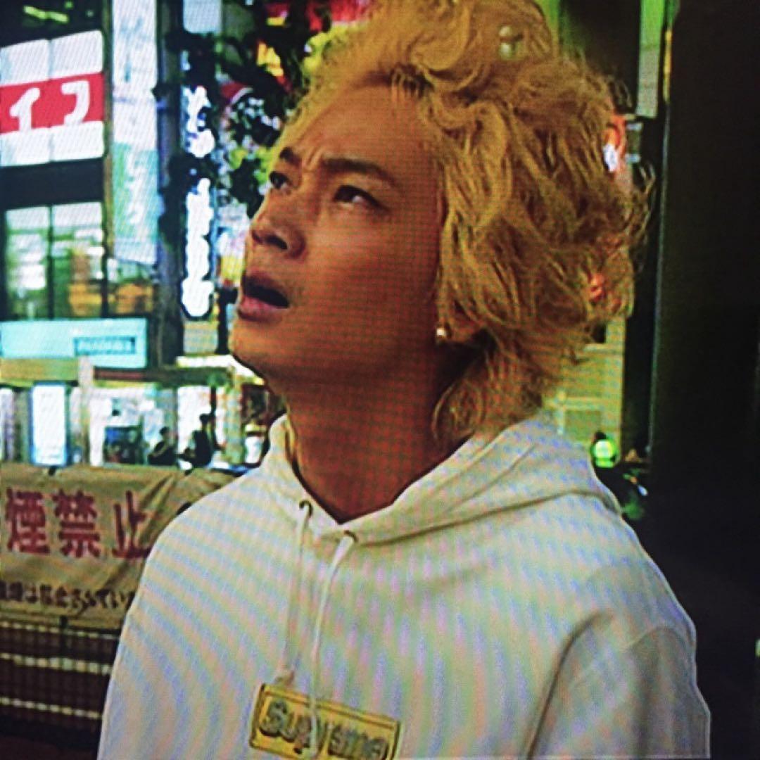 レア！貴重13ss supreme blingボックスロゴパーカーホワイト綾野剛