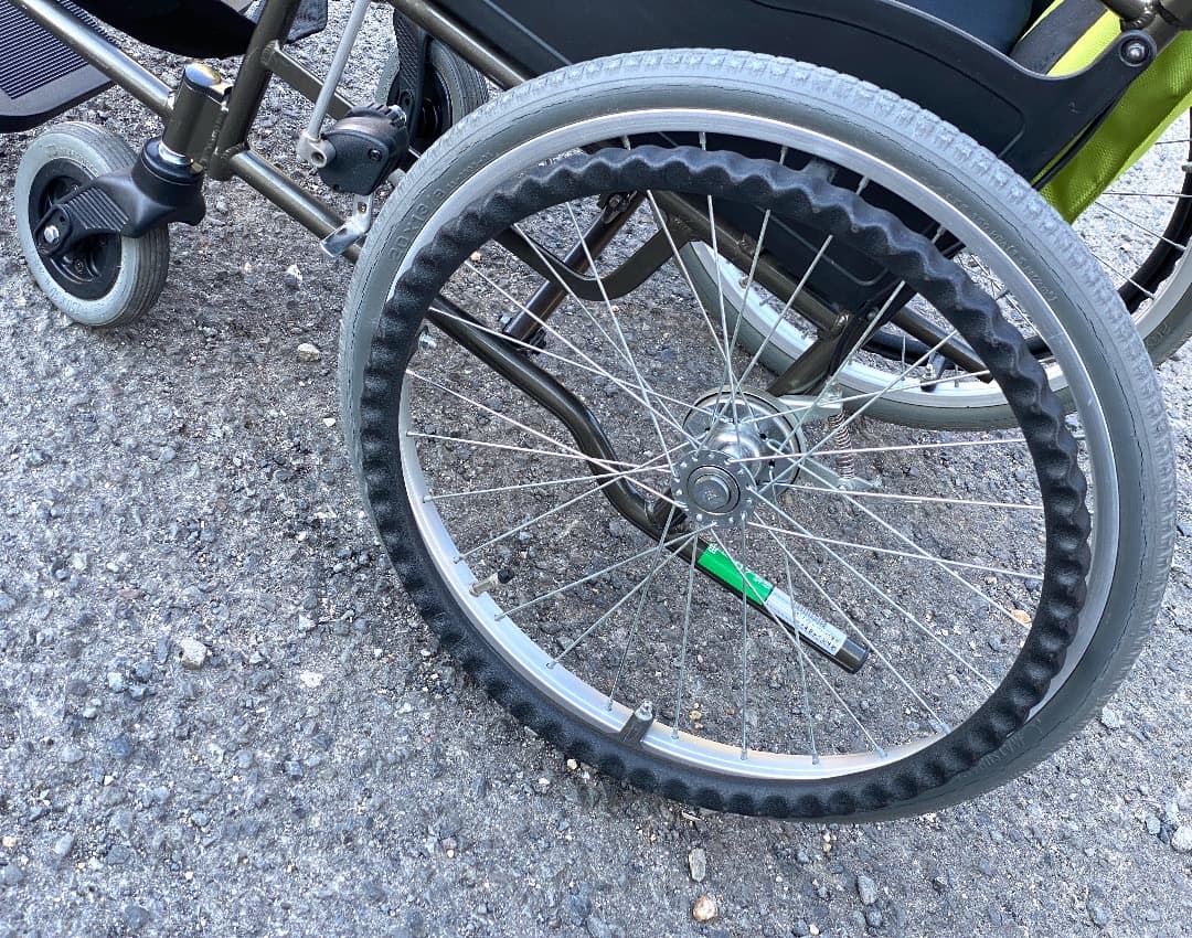 Panasonic 自走式車椅子 おでかけ 車いす ルッタ VA10132