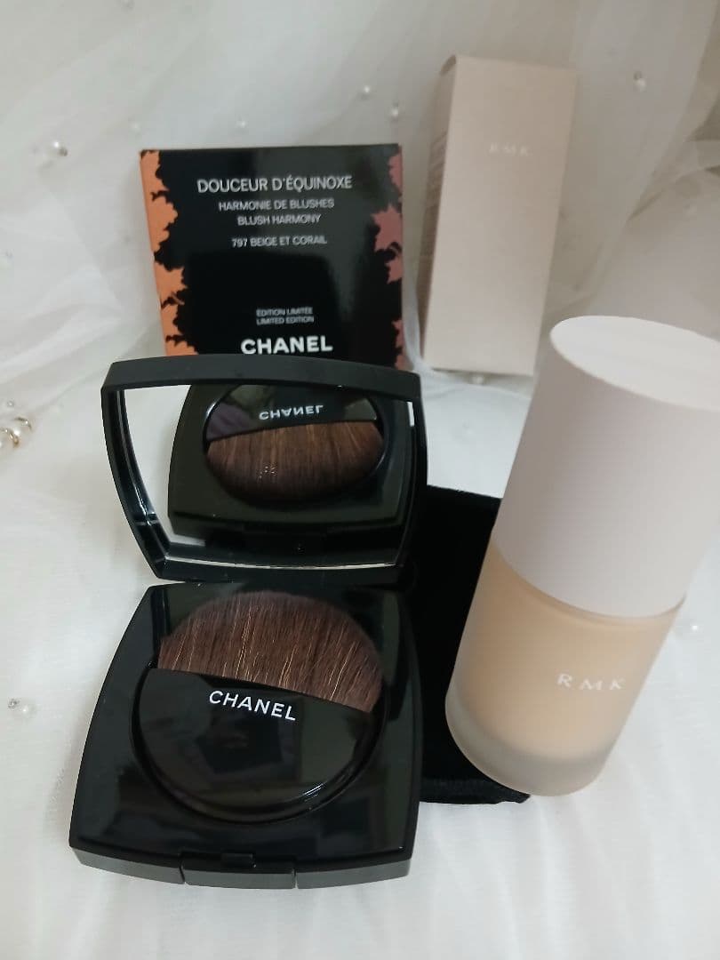 新品 RMK リクイドファンデーション CHANEL Lilybyred アヌア