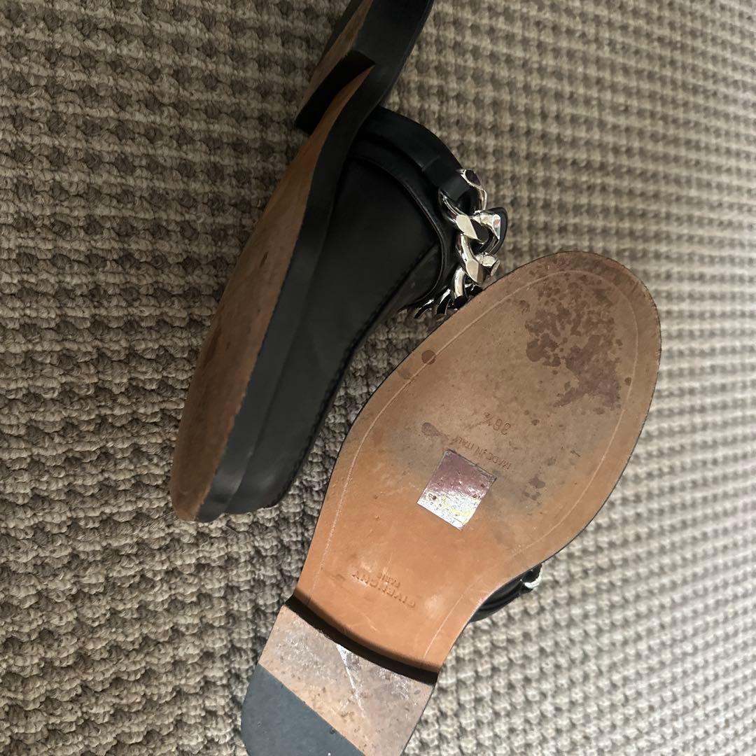 Givenchy ブラック ミュール　36ハーフ
