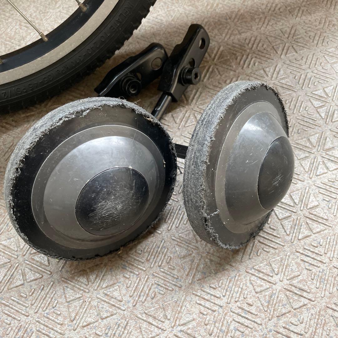 直接取引　ブリヂストン　bikke 自転車　グレー　16インチ　補助輪