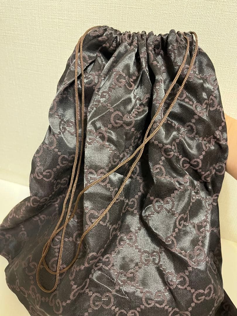 GUCCI ブラック　アクセサリーバック