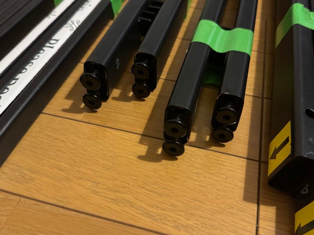 セミダブルベッドフレーム スチール製