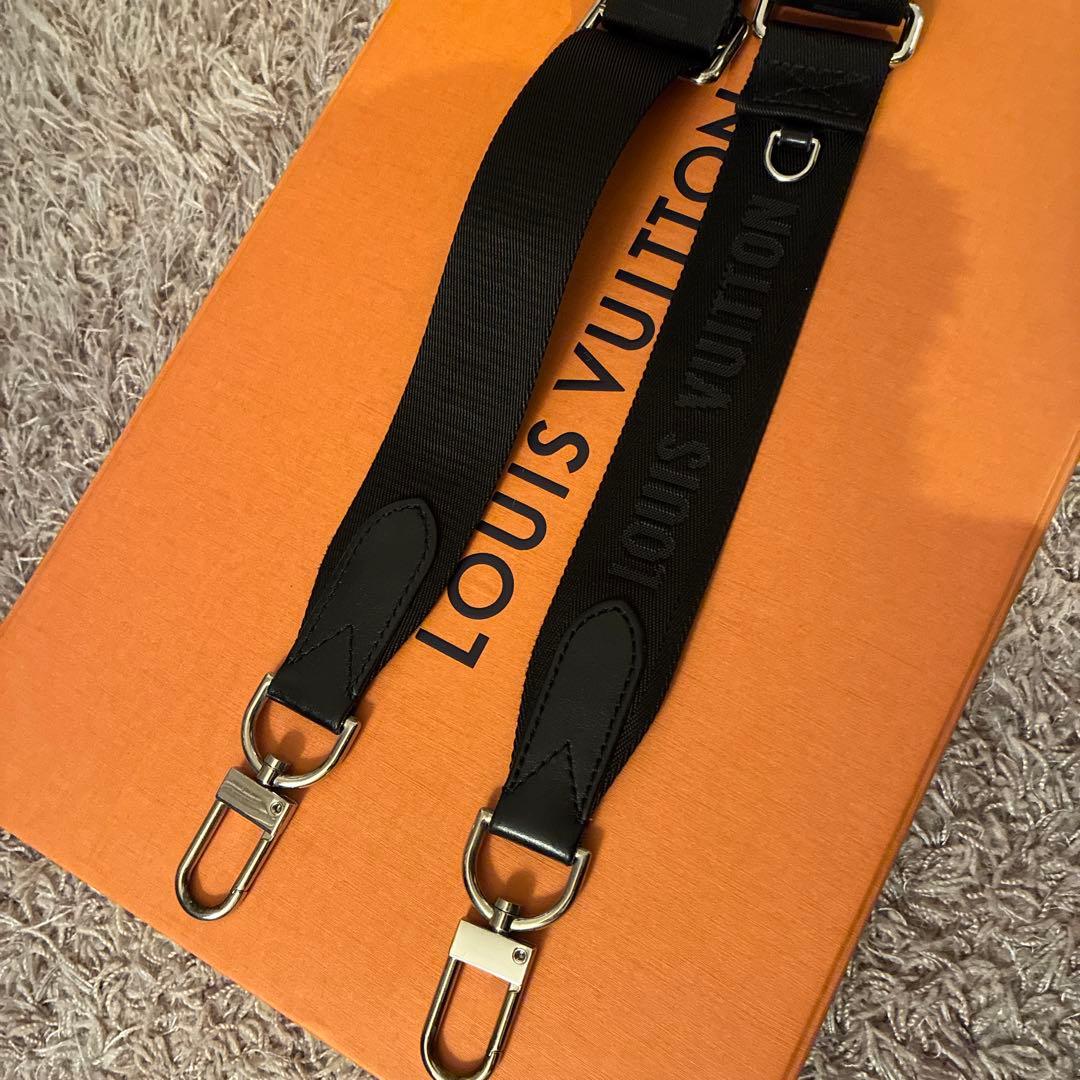 ルイヴィトン ダミエ・グラフィット3D トリオメッセンジャー N50017