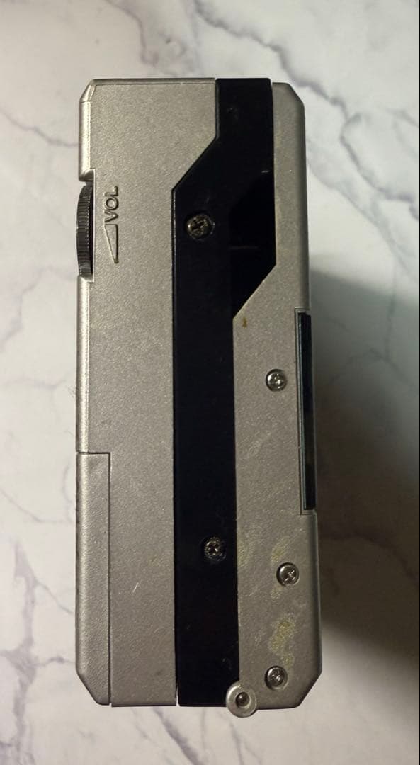 SONY ソニー カセットウォークマンＷＭ−F55 通電確認済　ジャンク 現状品