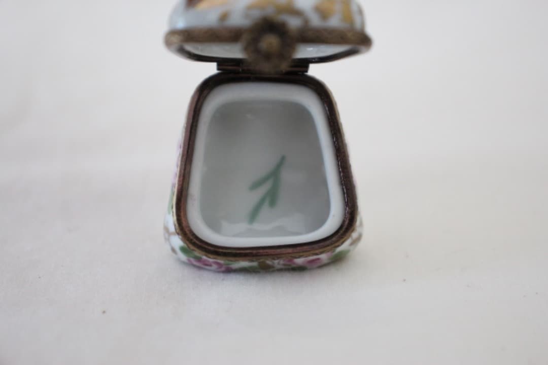 フランス　リモージュボックス　椅子　ピルケース　小物入れ