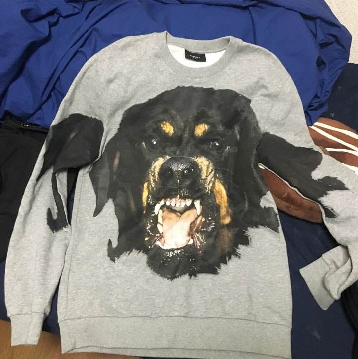 GIVENCHY ロットワイラー スウェットトレーナー