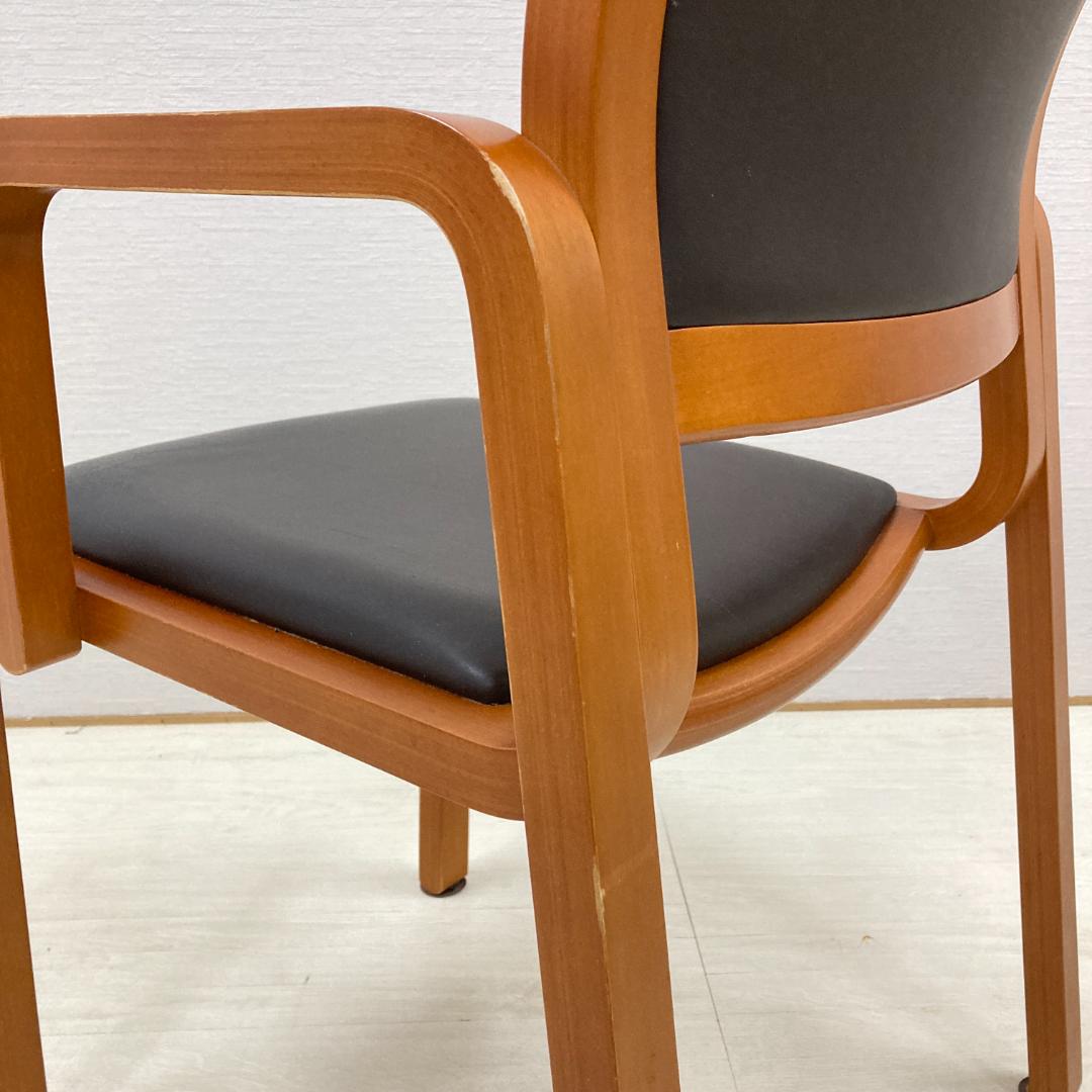 アルフレックス arflex NU ダイニングチェア アームチェア　椅子 B