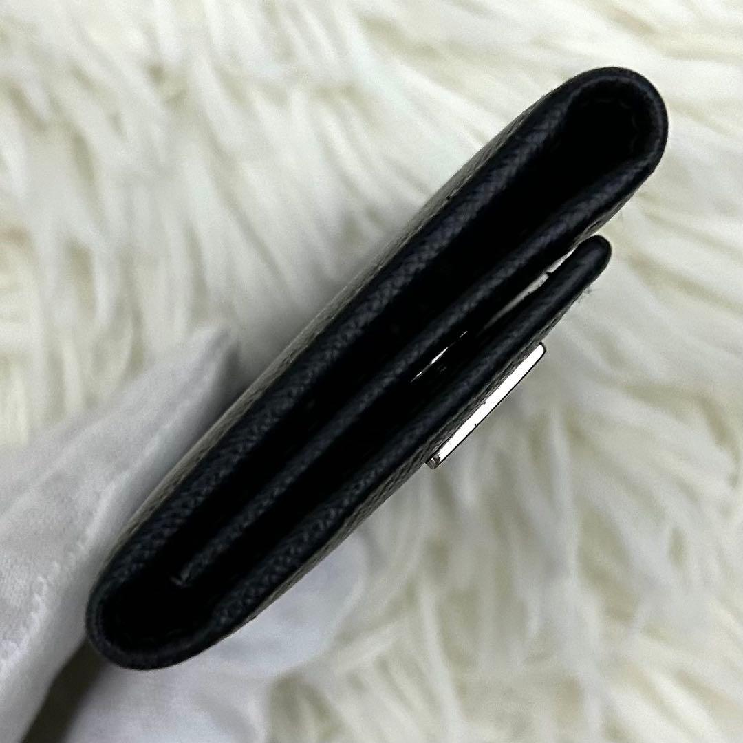 【極美品】PRADA プラダ サフィアーノレザー 6連 キーケース