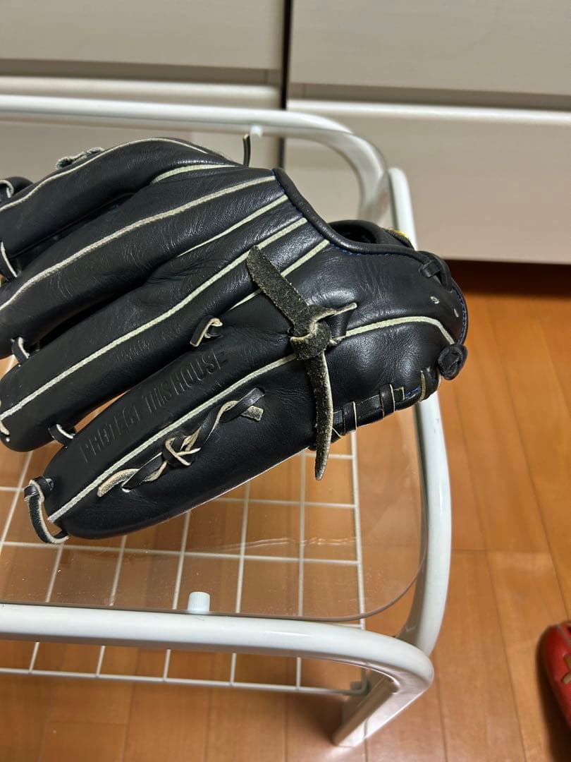 Under Armour 野球グローブ 黒/金