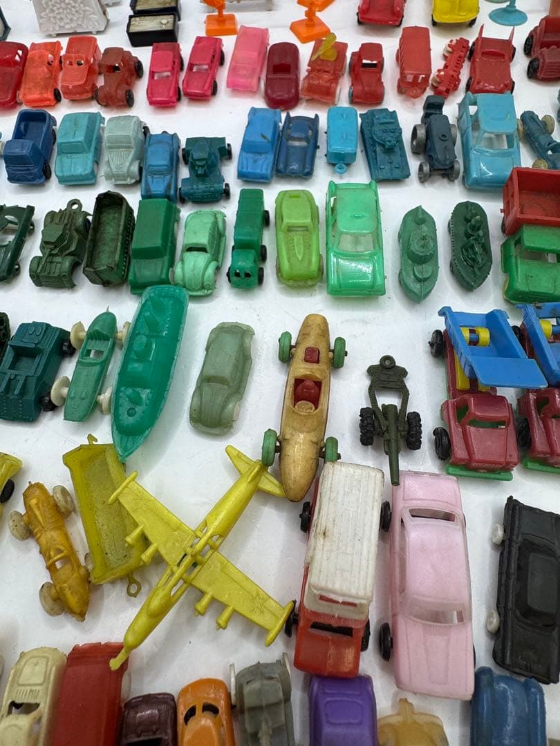 グリコ おまけ レトロ 昭和 フジヤ 木製 130点ほど 機関車　ロボット