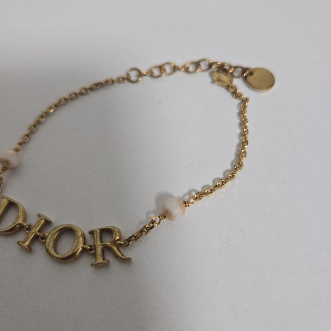 Dior ゴールドロゴブレスレット