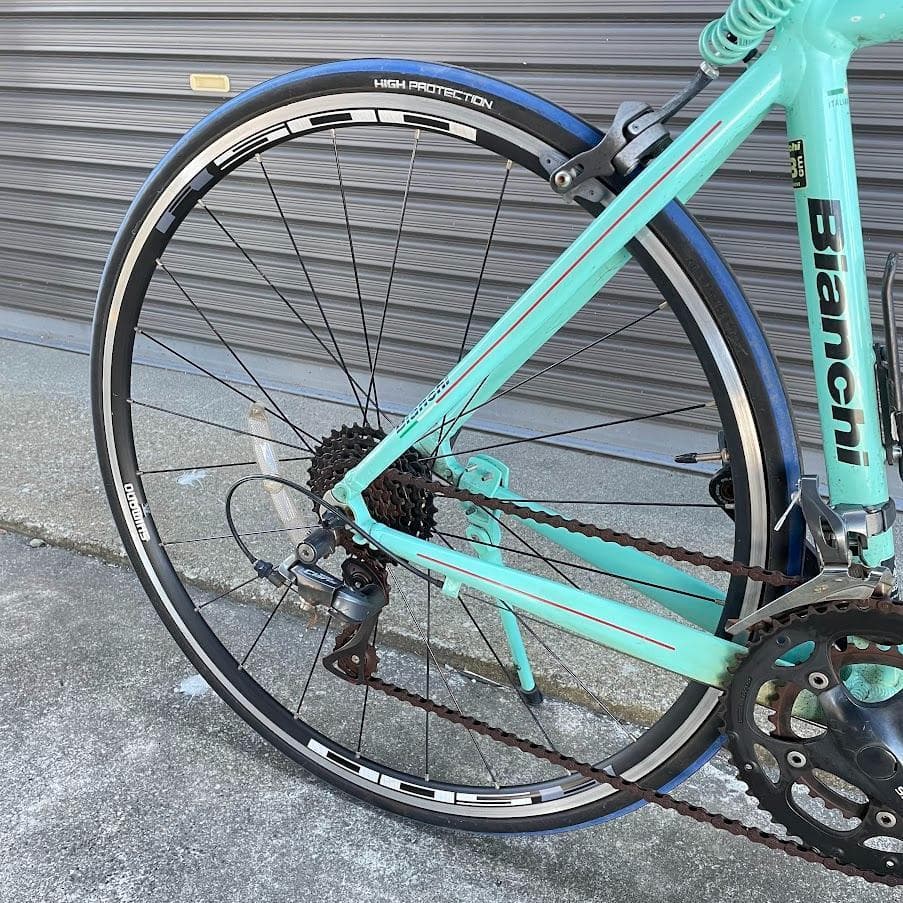 ●ビアンキ ベルガモ● 軽量アルミフレーム ロードバイク 53サイズ 新品サドル