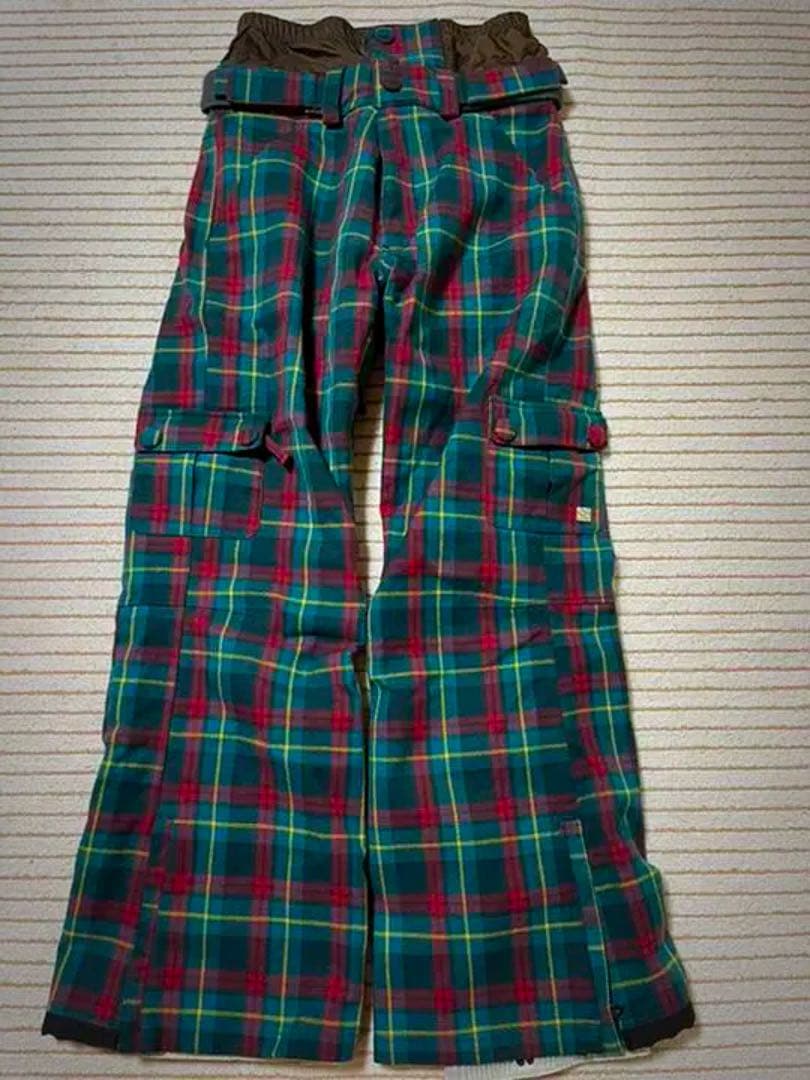 ★スノーボードウェアまとめ売りセット 小物入れ付き イエロー ピンク 他