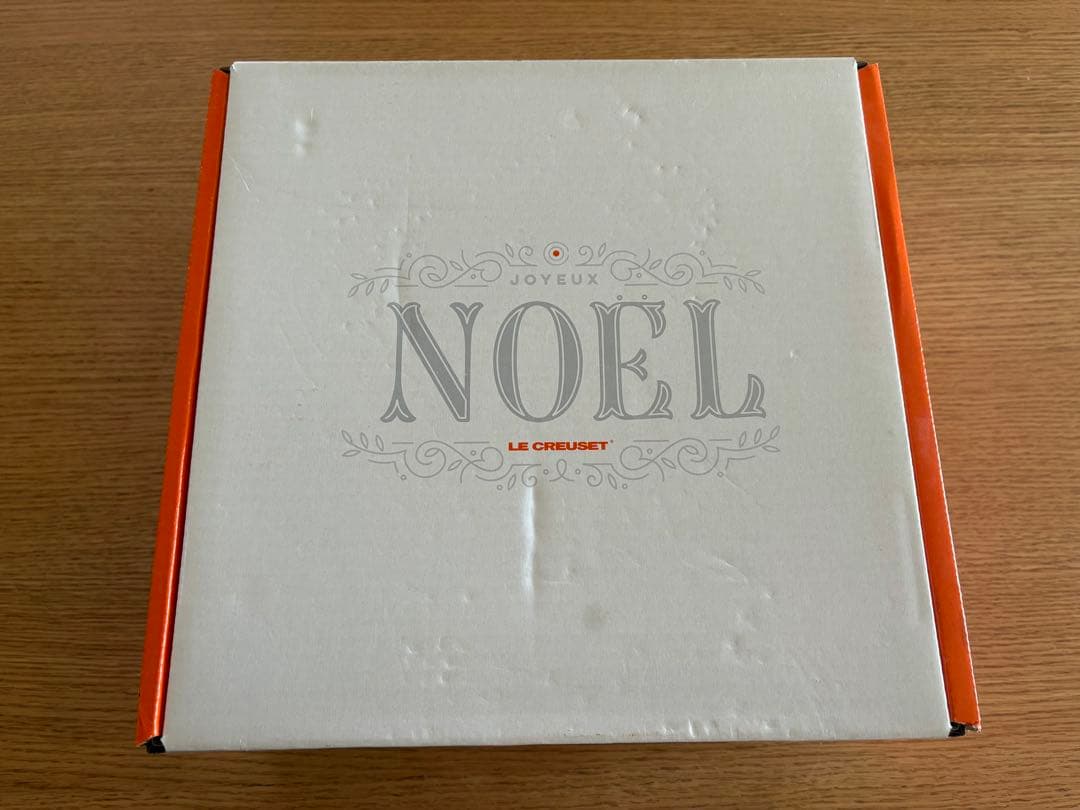 LE CREUSETクルーゼシグニチャー ココットロンドノエルレリーフ24cm