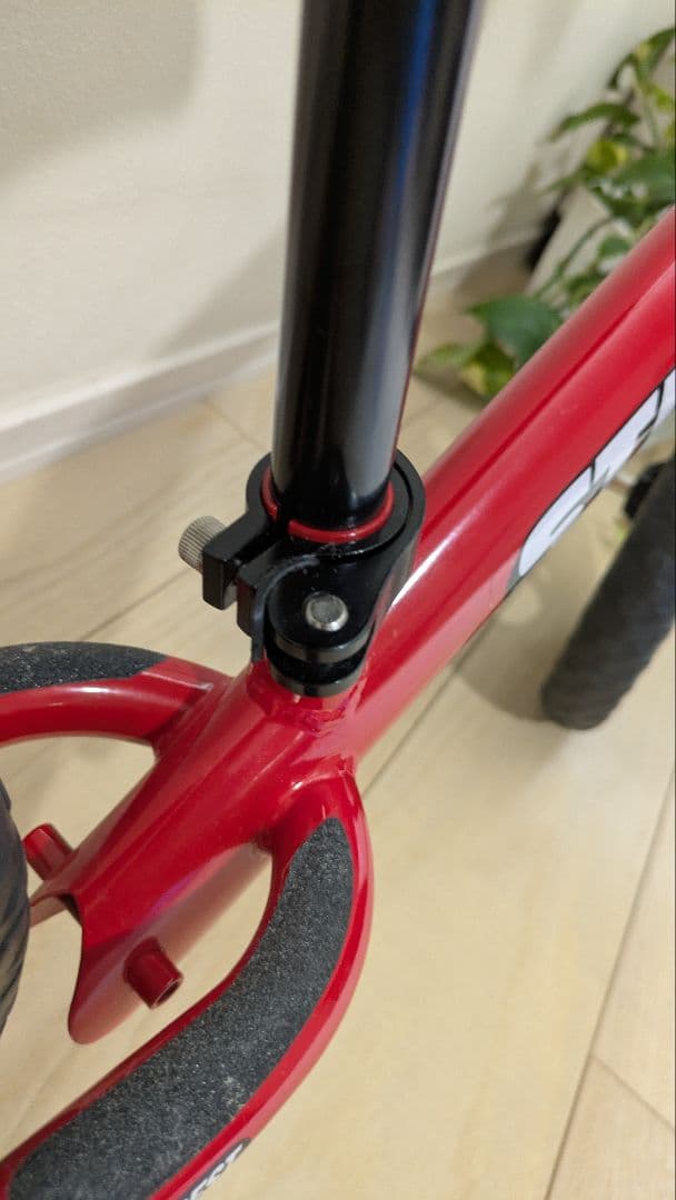 ストライダー ST-4 レッド 12インチ