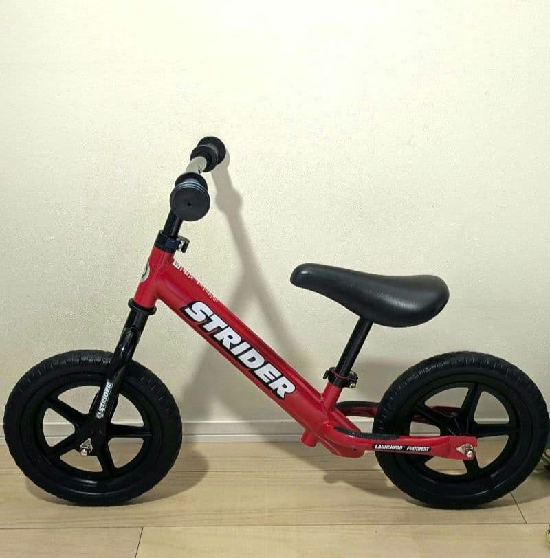 ストライダー ST-4 レッド 12インチ