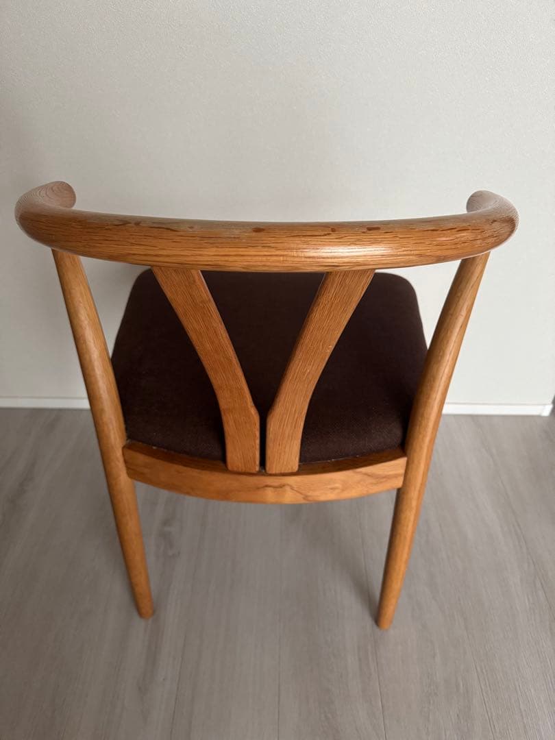 ブラウン木製ダイニングチェア③