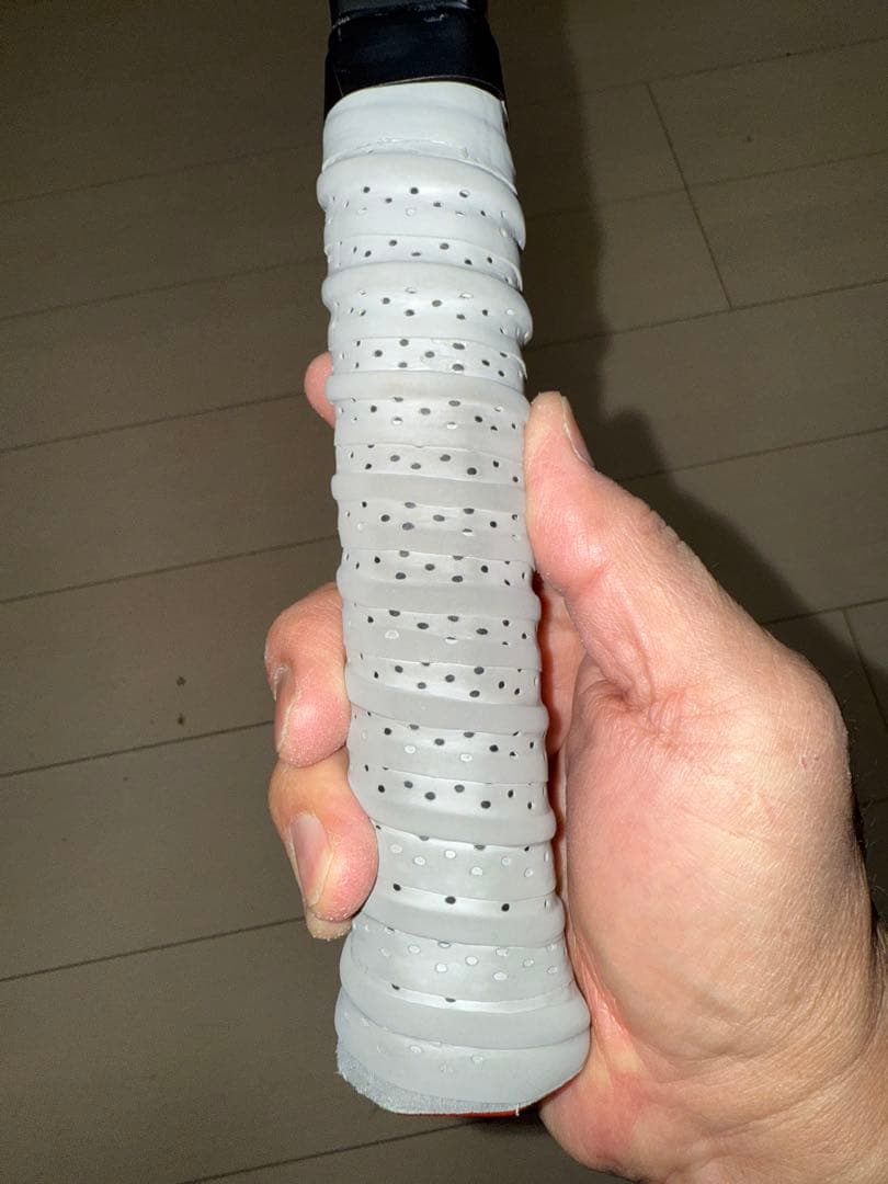 ウィルソン テニスラケット BLADE 98 V7 305g 18x20