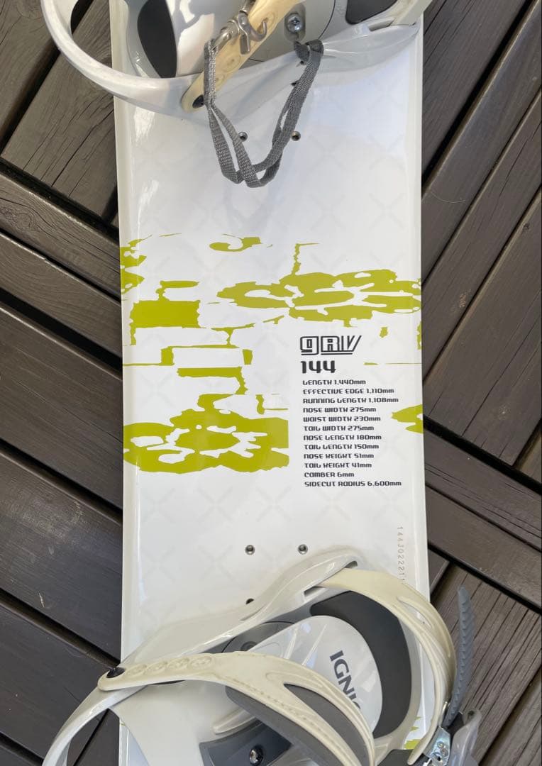 IGNIO スノーボード 144バインディング付