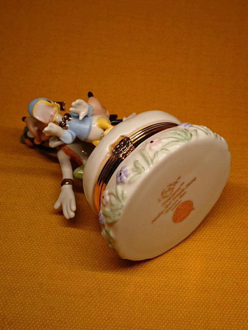 美品】ミッキー レノックス 宝箱 置物 インテリア 工芸品 美術品 A3275