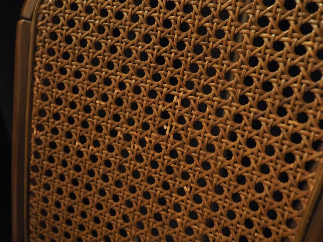 【値引中】“karimoku”アームラタンチェアC