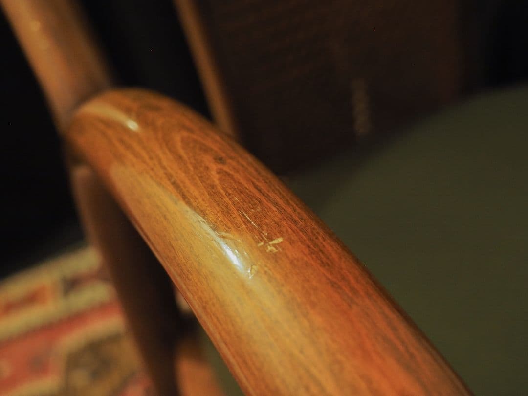 【値引中】“karimoku”アームラタンチェアC