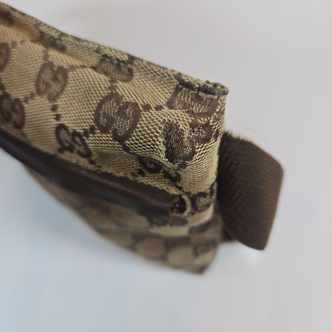 【かなかな】GUCCI★ボディバッグ★ウエストポーチ★GG柄★