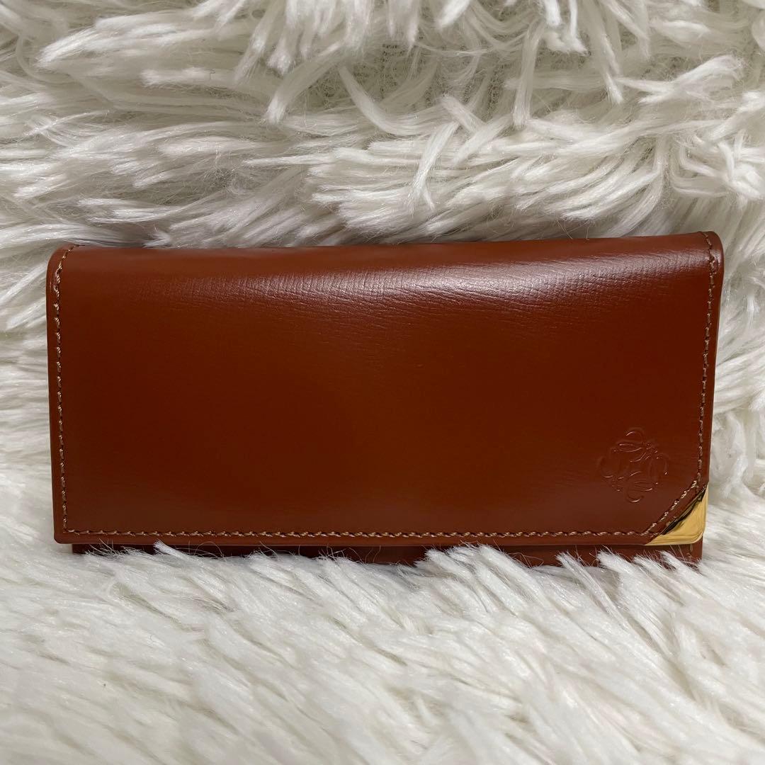 未使用品　ロエベ　6連キーケース アナグラム　チャーム　本革　型押し　金　茶