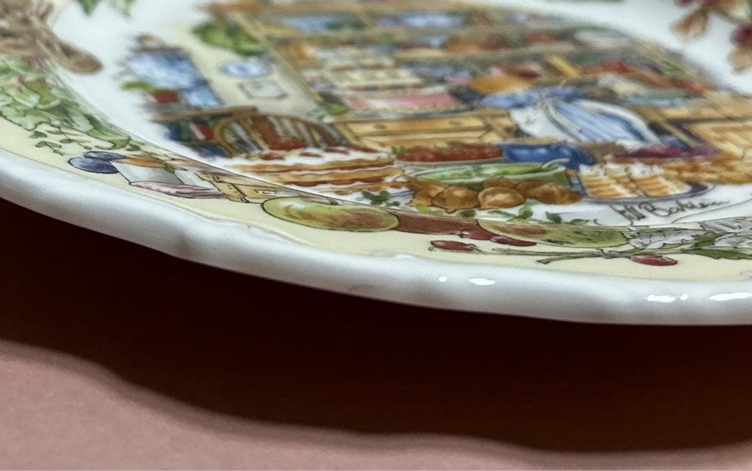 廃盤品】ブランブリーヘッジ イヤープレート 2001