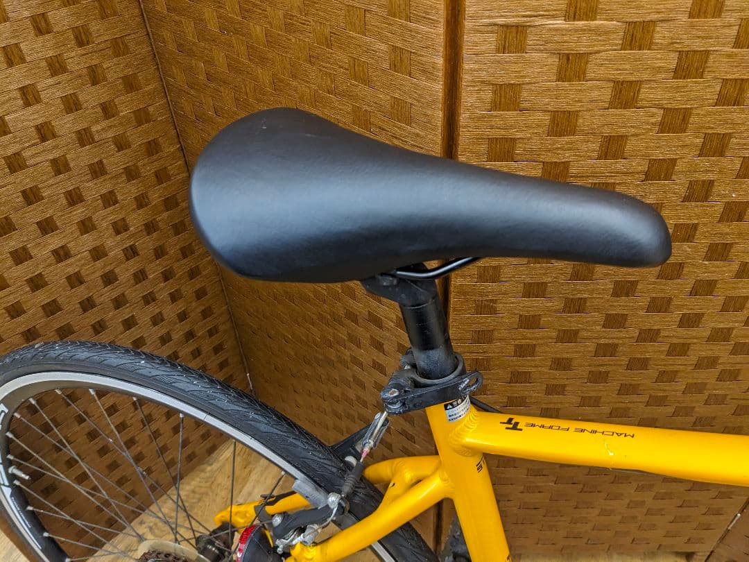 U019 クロスバイク　PRECISION　700×28c イエロー