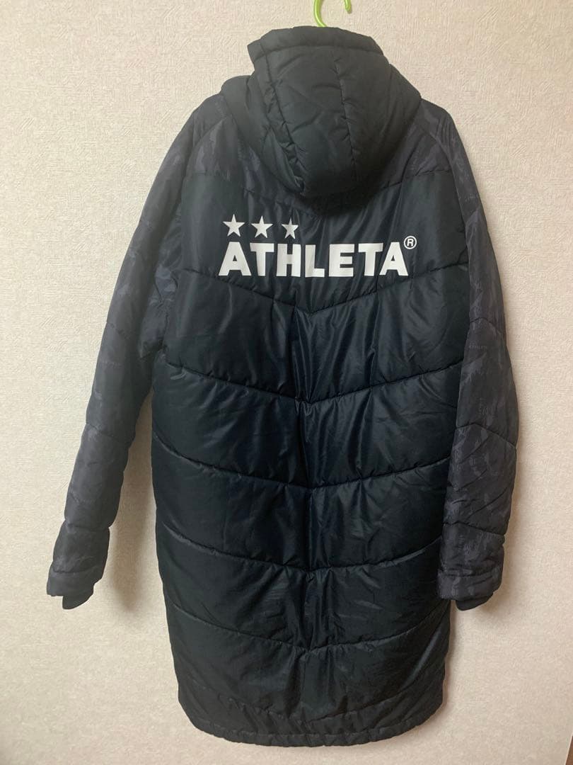 ATHLETAフード付ブラックベンチコート、サイズO