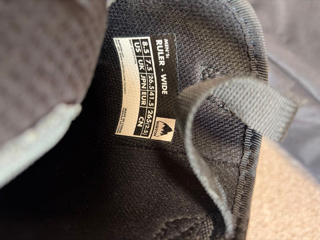 T*様 Quiksilver スノーボードウェア&スノーボード板セット