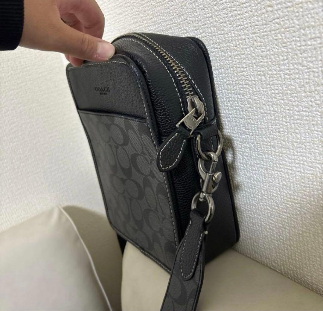 COACHショルダーバッグ