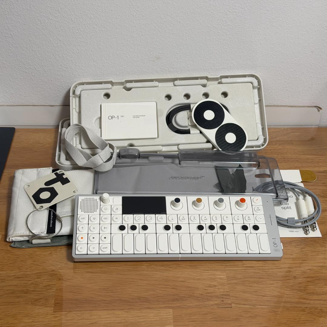 【あひる君】TeenageEngineering OP-1 field