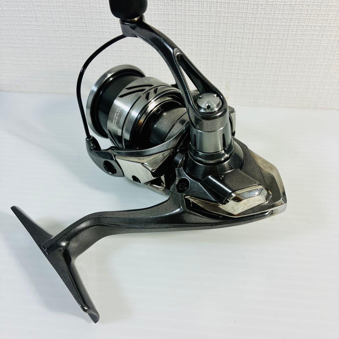 【美品】シマノ 21 コンプレックス XR C2000 F4 HG