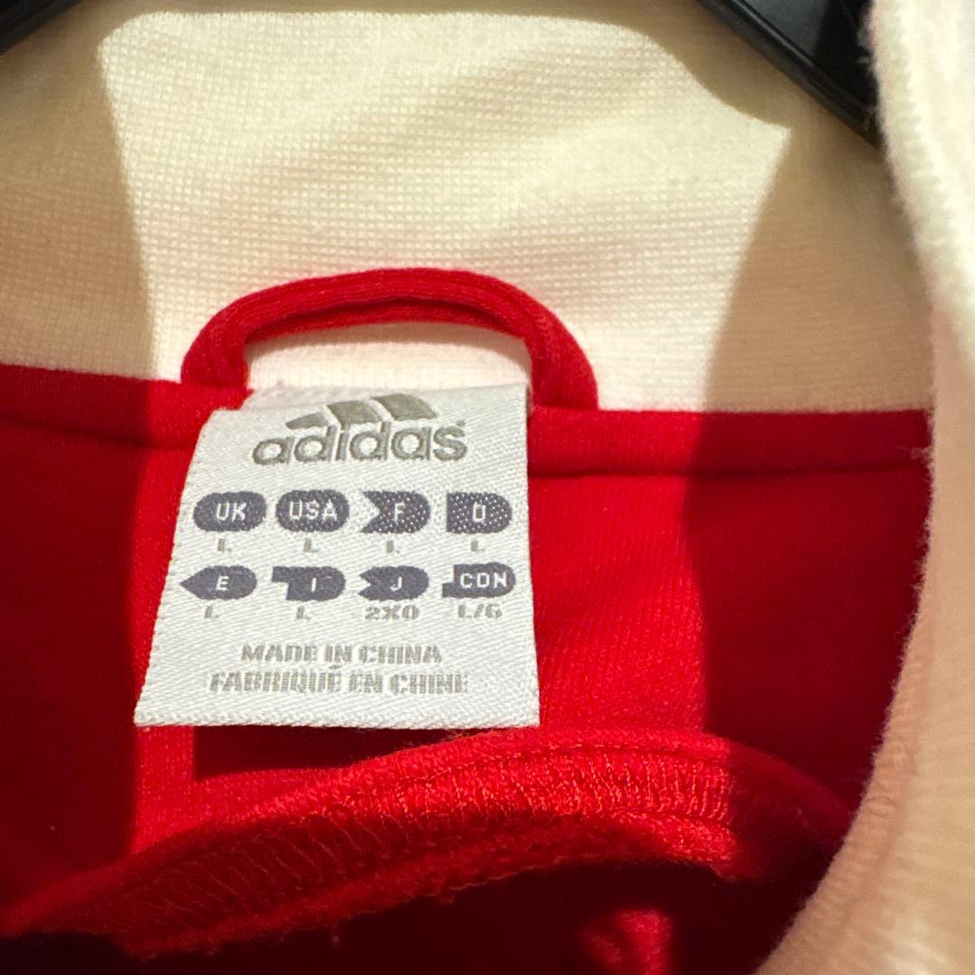 リバプール　adidas スウェット