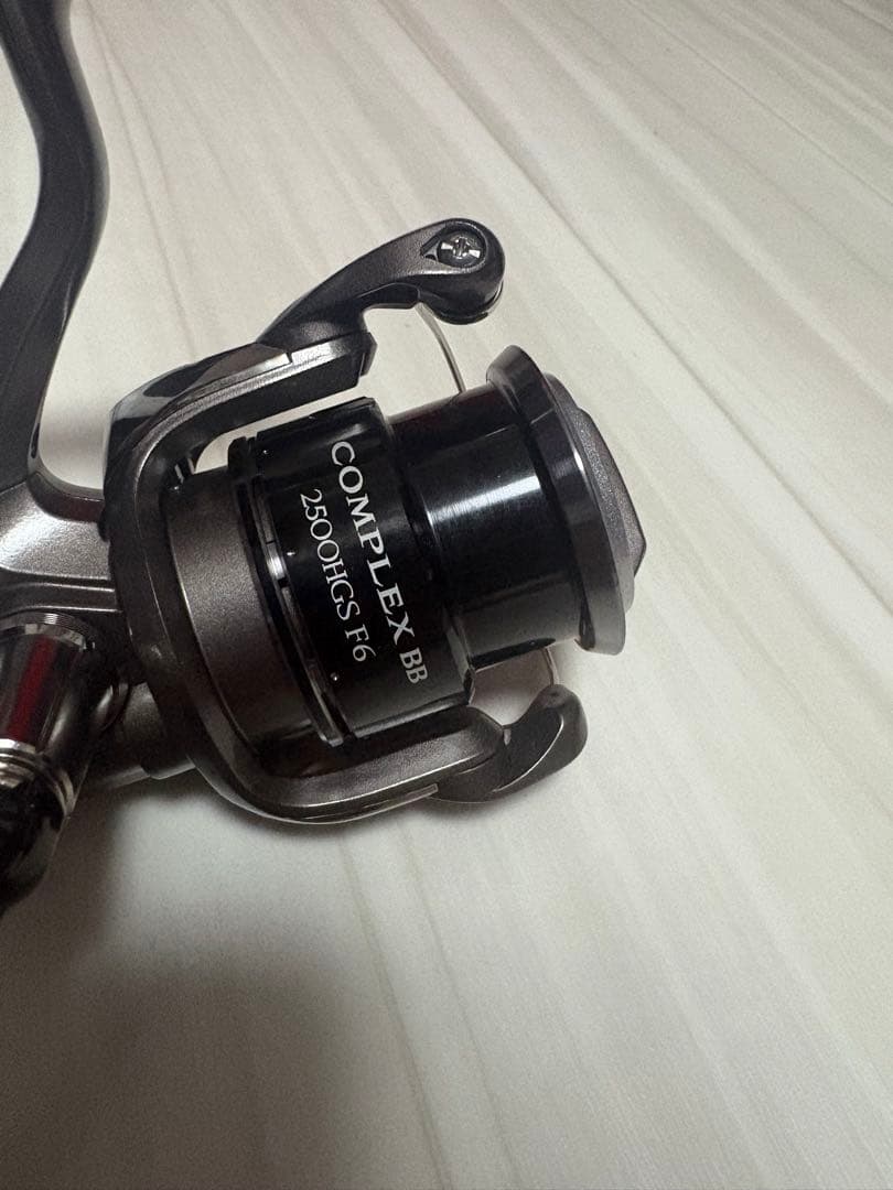 COMPLEX BB 2500HGS F6 スピニングリール