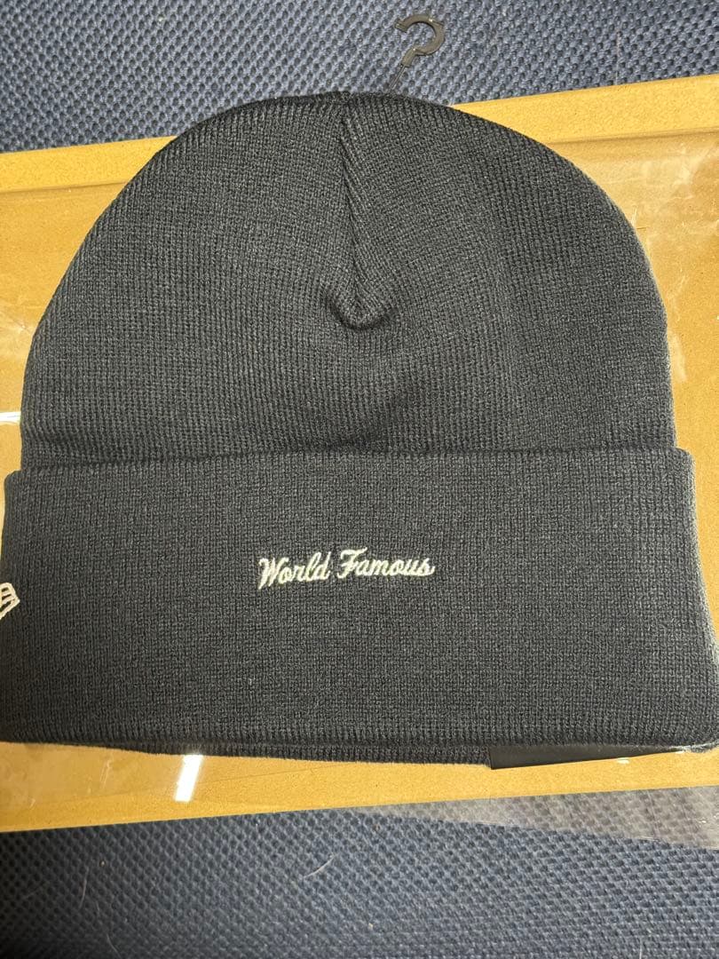 Supreme x NewEra Box Logo Beanie “Navy”