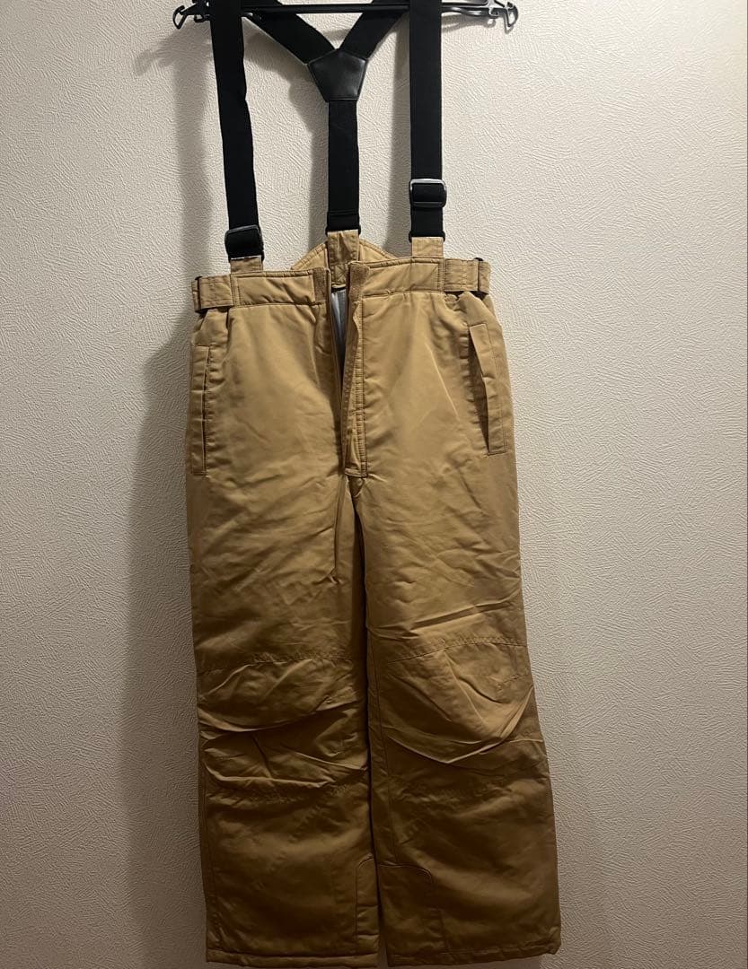 男の子　迷彩柄スキーウェアセット　140cm