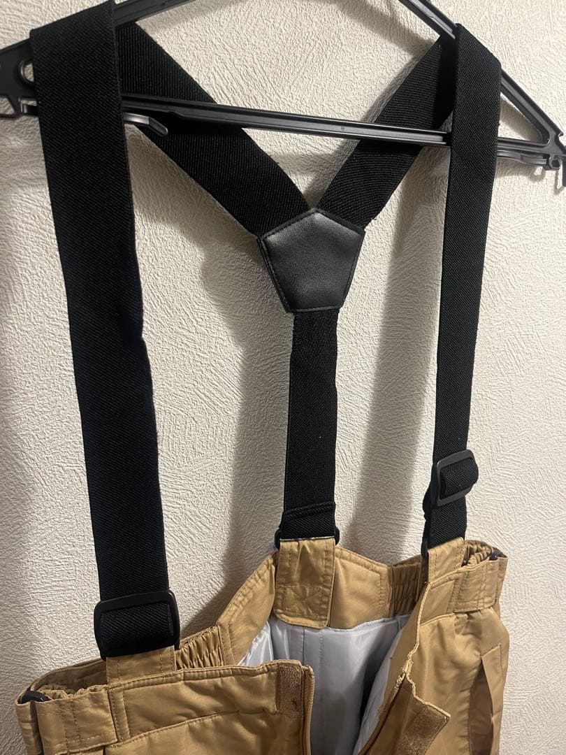 男の子　迷彩柄スキーウェアセット　140cm