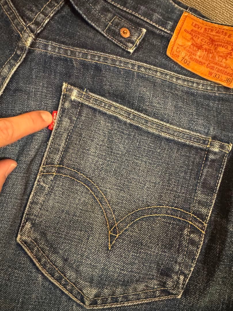 Levi’s 702 W33 L30