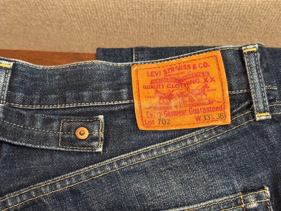 Levi’s 702 W33 L30