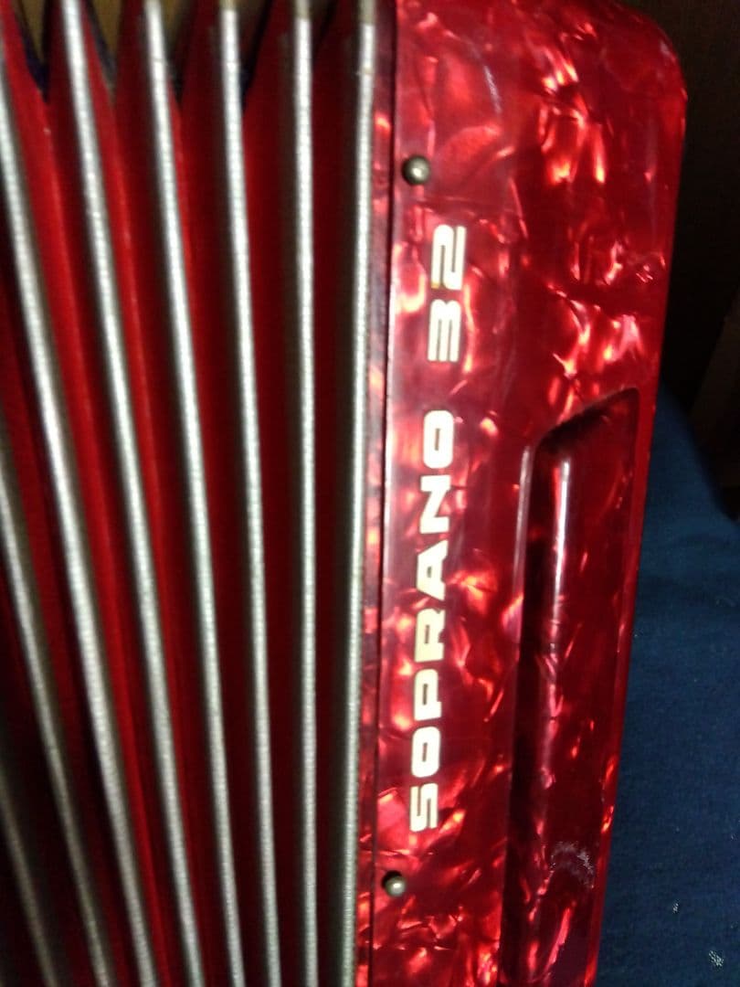 【整備済綺麗な音色】Yamaha ソプラノ アコーディオン S-32 32鍵