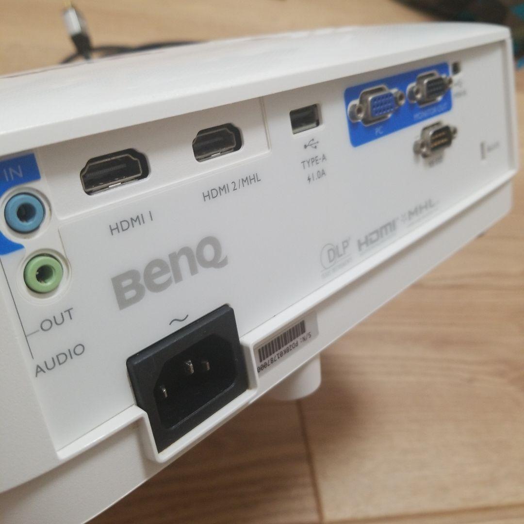 BENQ TH671ST プロジェクター