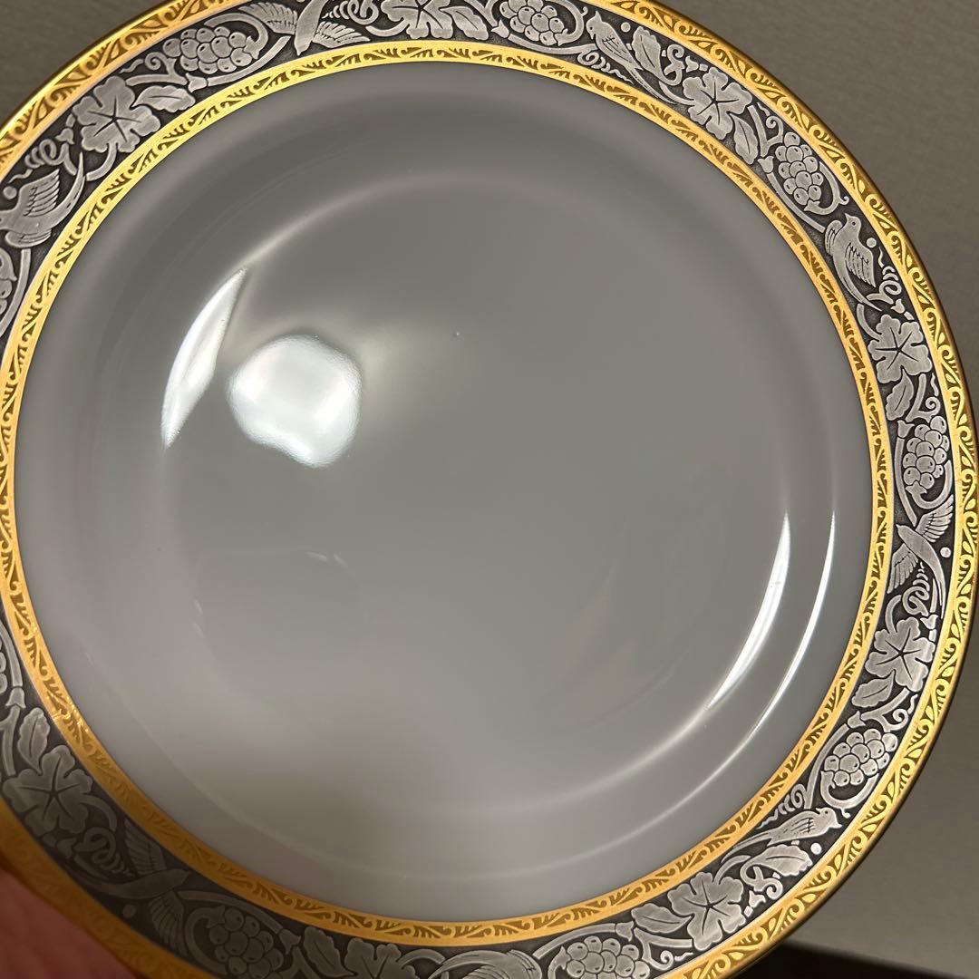 大倉陶園　白金金蝕唐草葡萄　デザートプレート　20.5cm